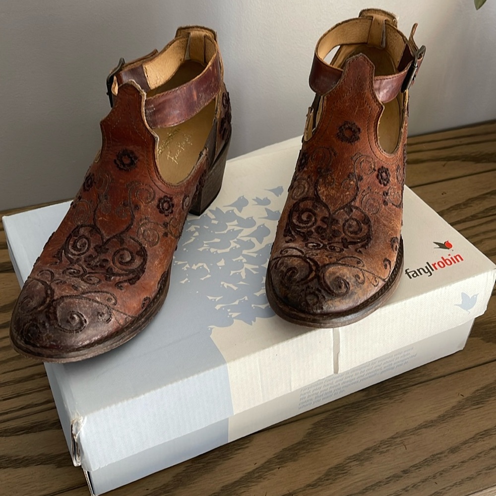 Farylrobin + Free People Lina booties